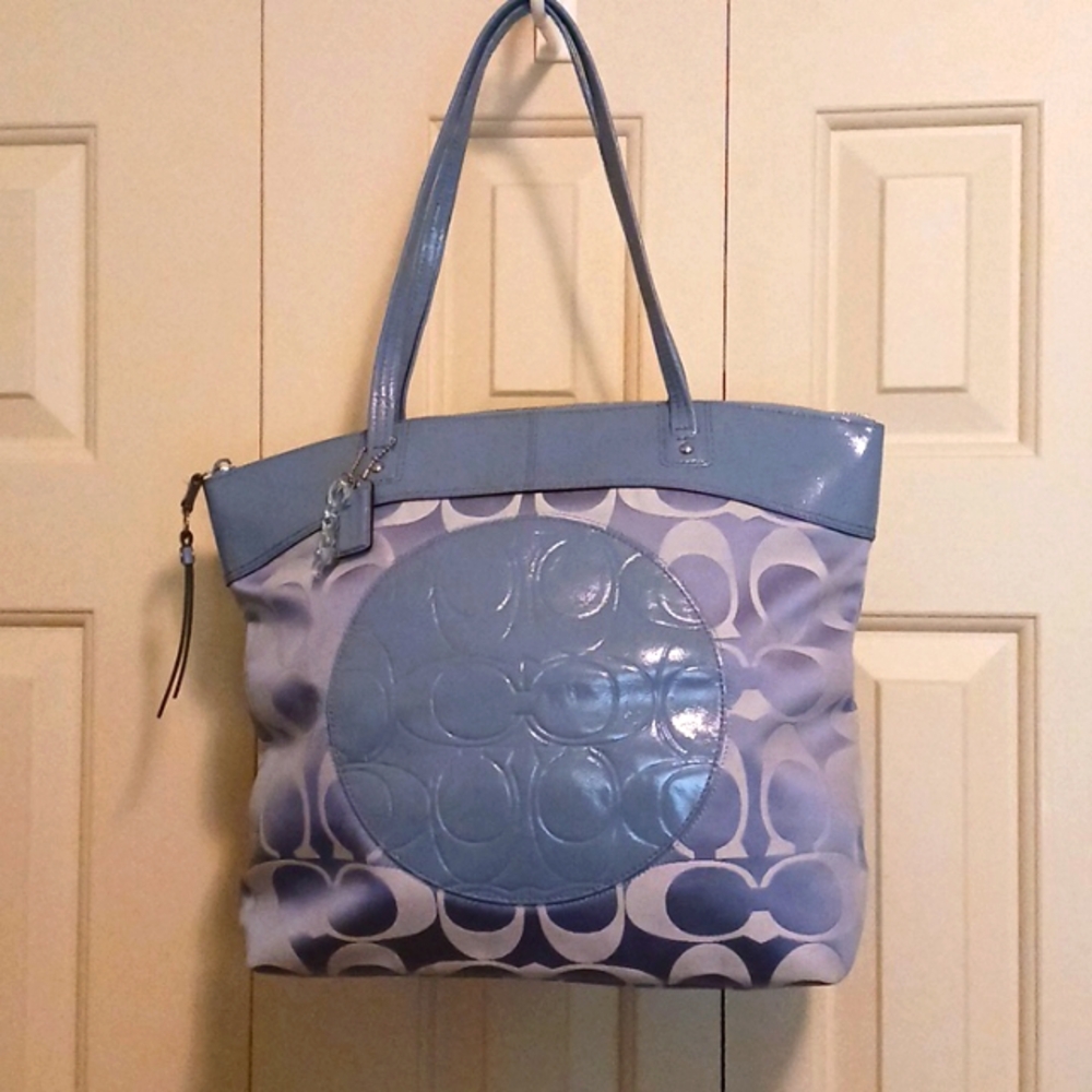 Vintage Coach Laura Tote
